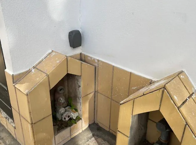 Refugio Da Rocha * Portimao